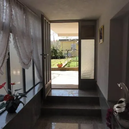 דירה Croatia Borik Family With Garten View Number 2 *