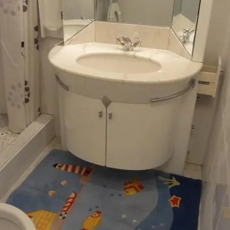 Apartman Croatia Borik Family With Garten View Number 2 *