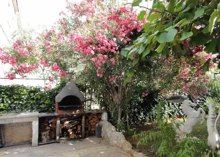 公寓 Croatia Borik Family With Garten View Number 2